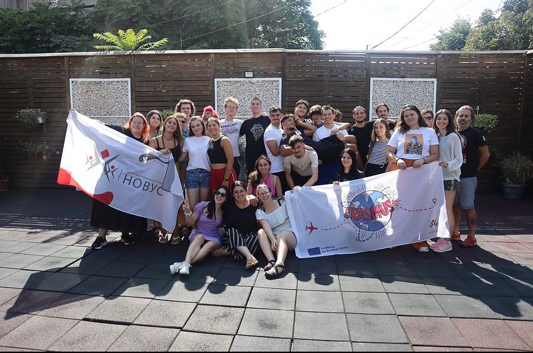 Youth exchange Erase the Hate